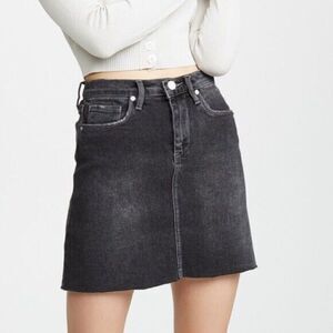 BlankNYC Skirt Womens 26‎ Black Denim Raw Hem Mini Jean Casual Grunge Y2K 90s